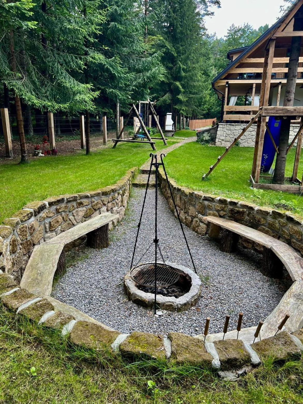 Domek Serce Lasu Hutki Exterior foto