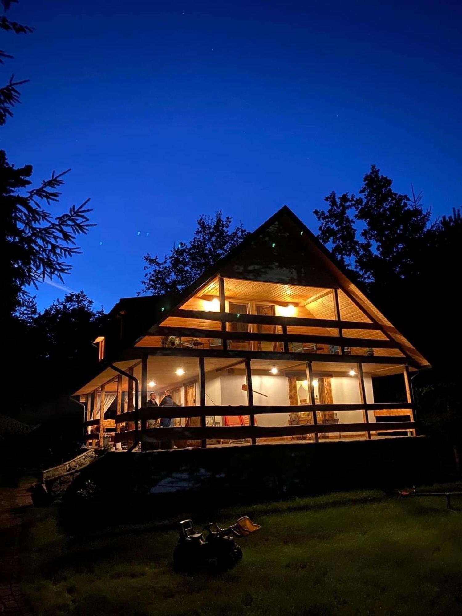 Domek Serce Lasu Hutki Exterior foto